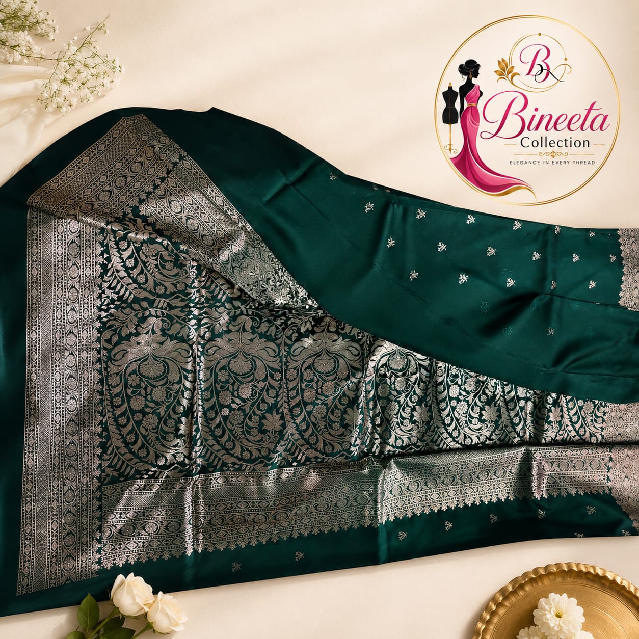 ✨Regal Emerald Green silk saree — view 2